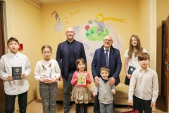 В преддверии Дня книгодарения в социальном гостинце Центрального района прошло праздничное мероприятие