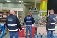 Во Фрунзенском районе от незаконно размещенного торгового павильона освобождается земельный участок