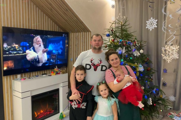 День знаний, традиционно, семейный праздник. В преддверии этого дня поговорили еще с одной многодетной семьей Выборгского района