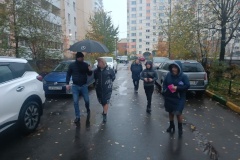 Заместитель главы Арина Артемова провела обход территории