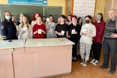 Старший инспектор по пропаганде ОГИБДД УМВД России по Фрунзенскому району г. СПб обсудила статистику дорожно-транспортных происшествий с учащимися