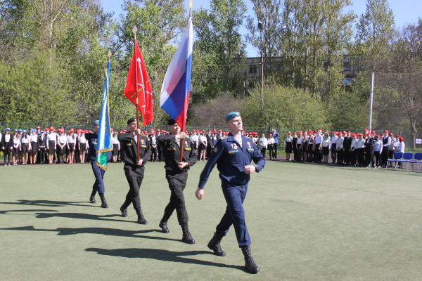 Во Фрунзенском районе состоялся военно-патриотический праздник в честь 50-летия 227-й гимназии и Дня музея "Спецназ за Отечество!"