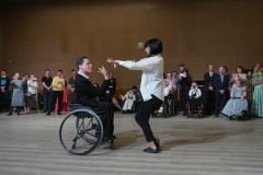 Инклюзивный благотворительный бал «Мы все равны» прошел в Выборгском районе