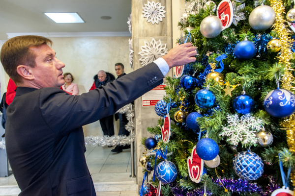 "Елка добра" в администрации Невского района