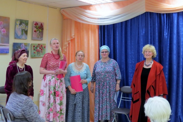 В Библиотечно-информационном центре «Интеллект» состоялся литературный концерт «Пасхальный концерт»