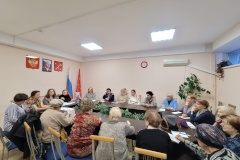 Выездные приемы жителей района