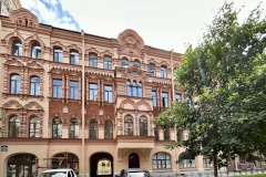 Дом архитектора Николая Никонова на улице Достоевского, 38 освободился от лесов