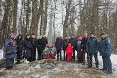 В поселке Солнечное состоялась торжественно-траурная церемония посвященная 85-й годовщине Советско-финляндской войны