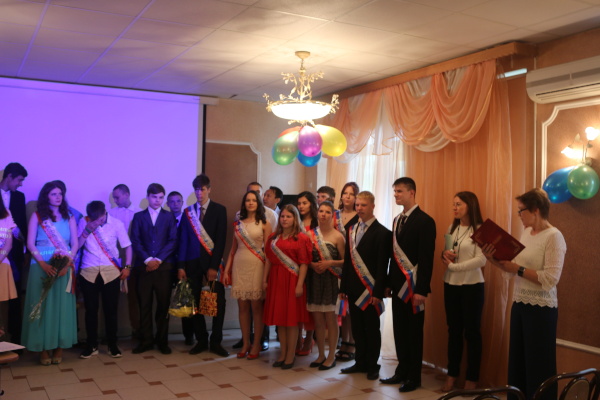 Выпускной школы №18