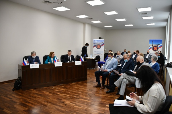 Общественная палата Санкт‑Петербурга сформировала совет и новые комиссии