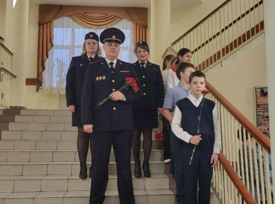 Школа № 91 Петроградского района почтила память героя СВО