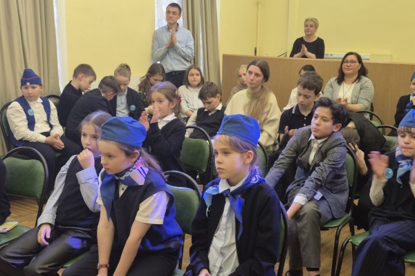 Во Дворце детского творчества Петроградского района состоялся традиционный слёт юных инспекторов движения