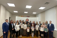 Ученица 378 лицея Кировского района заняла первое место в конкурсе по безопасности дорожного движения