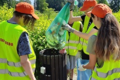 Началась запись подростков Выборгского района в летние трудовые бригады
