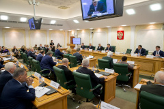 Председатель Комитета по природопользованию принял участие в заседании Совета по вопросам агропромышленного комплекса и природопользования при Совете Федерации