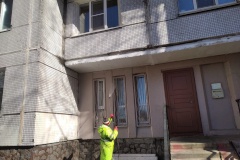 Во Фрунзенском районе продолжается большая весенняя уборка