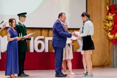 Лучшие выпускники Лесотехнического университета получили награду