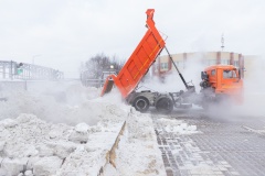 С начала зимнего сезона в Петербурге утилизировано 2,5 миллиона кубометров снега
