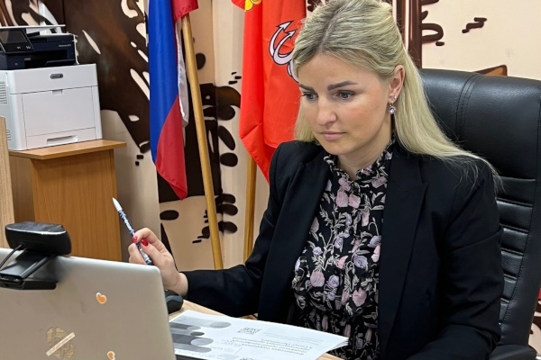 Финансовую поддержку НКО обсудили на форуме «Экология большого города». ХХII Международный форум в гибридном формате проходит в Петербурге с 22 по 24 марта