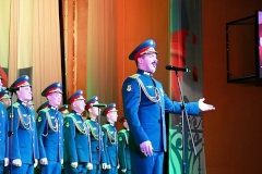 Более 300 гостей собрал концерт в честь Дня защитника отечества в администрации Петроградского района