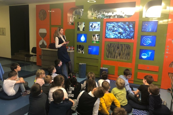 Комитет по тарифам организовал экскурсию для учеников ГБОУ СОШ №75 в Детский экологический центр