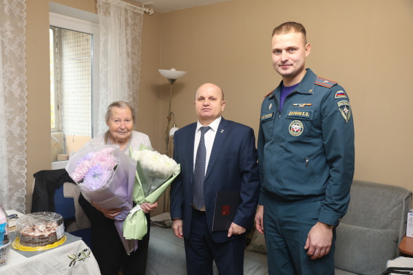 Глава района поздравил жительницу района со 101-летием!