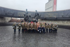 Воспитанники военно-патриотического клуба «Юный маргеловец» Кировского района несли Почётный караул на площади Победы