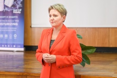 Начальник отдела здравоохранения Екатерина Братова рассказала об итогах модернизации поликлиник во Фрунзенском районе