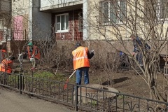 В Невском районе в рамках месячника по благоустройству  убрано более  45 %  запланированных территорий