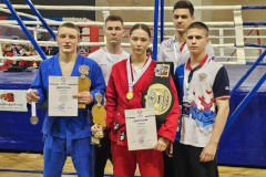Спортсмены Калининского района успешно выступили на первенстве России по универсальному бою в Самаре