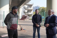 Виктор Полунин проверил ход работ по строительству первого скейт-парка