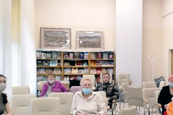 В Центральной районной библиотеке Красносельского района прошла «Своя игра», посвященная Дню библиотек