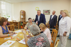 Александр Беглов: Проект «Серебряный возраст» - новый петербургский стандарт медицинского сопровождения и соцподдержки пожилых, в его рамках гериатрические учреждения города получат дополнительное оснащение