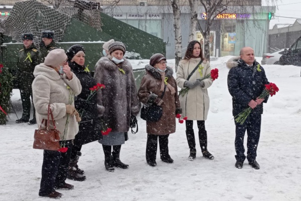 Виктор Полунин принял участие в торжественно-траурной церемонии
