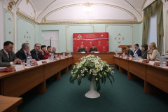 Комитет по печати и командующий Росгвардии встретились с ведущими СМИ Северо-Запада