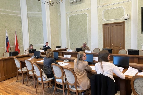 В администрации состоялось заседание рабочей группы Межведомственной комиссии Санкт‑Петербурга по противодействию нелегальной занятости на территории Выборгского района Санкт‑Петербурга