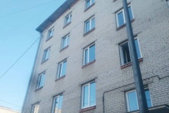 В квартирах, пострадавших от атаки беспилотника в Красногвардейском районе, полностью восстановлено остекление