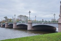 На Каменноостровском мосту начинается замена асфальта