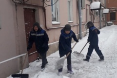 Об уборке дворов и  крыш от снега и наледи 21 февраля
