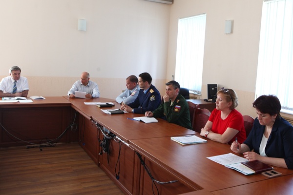 В Невском районе провели совещание, посвященное призыву граждан на военную службу