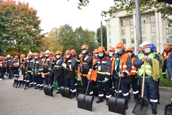В Невском районе прошел смотр кровельщиков
