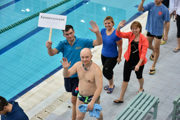 Команда Администрации Кронштадтского района приняла участие в соревнованиях по плаванию в рамках Спартакиады Администраций Санкт‑Петербурга