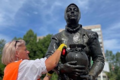 В Пушкинский день позаботились о нашей «жительнице» района, сошедшей со строк романа «Евгений Онегин»