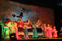 В День России в Курортном районе пели и плясали