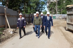 Глава Курортного района побывал на строительной площадке зеленогорского Дома детского творчества