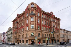 В 2024 году будет отреставрировано 45 жилых домов-памятников со сложным архитектурным убранством