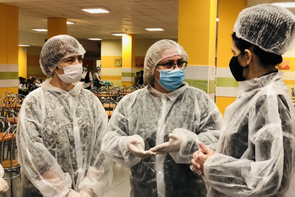 Члены Общественной палаты Санкт‑Петербурга стали участниками объезда учреждений образования для осуществления общественного контроля горячего питания школьников