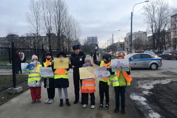 Рейд отряда юных инспекторов движения Кировского района