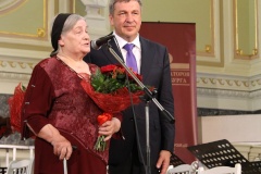 Поздравляем художника-реставратора Раису Слепушкину с 90-летним юбилеем!