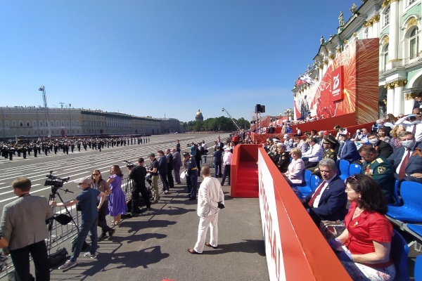 Парад Победы в Петербурге состоялся без проишествий